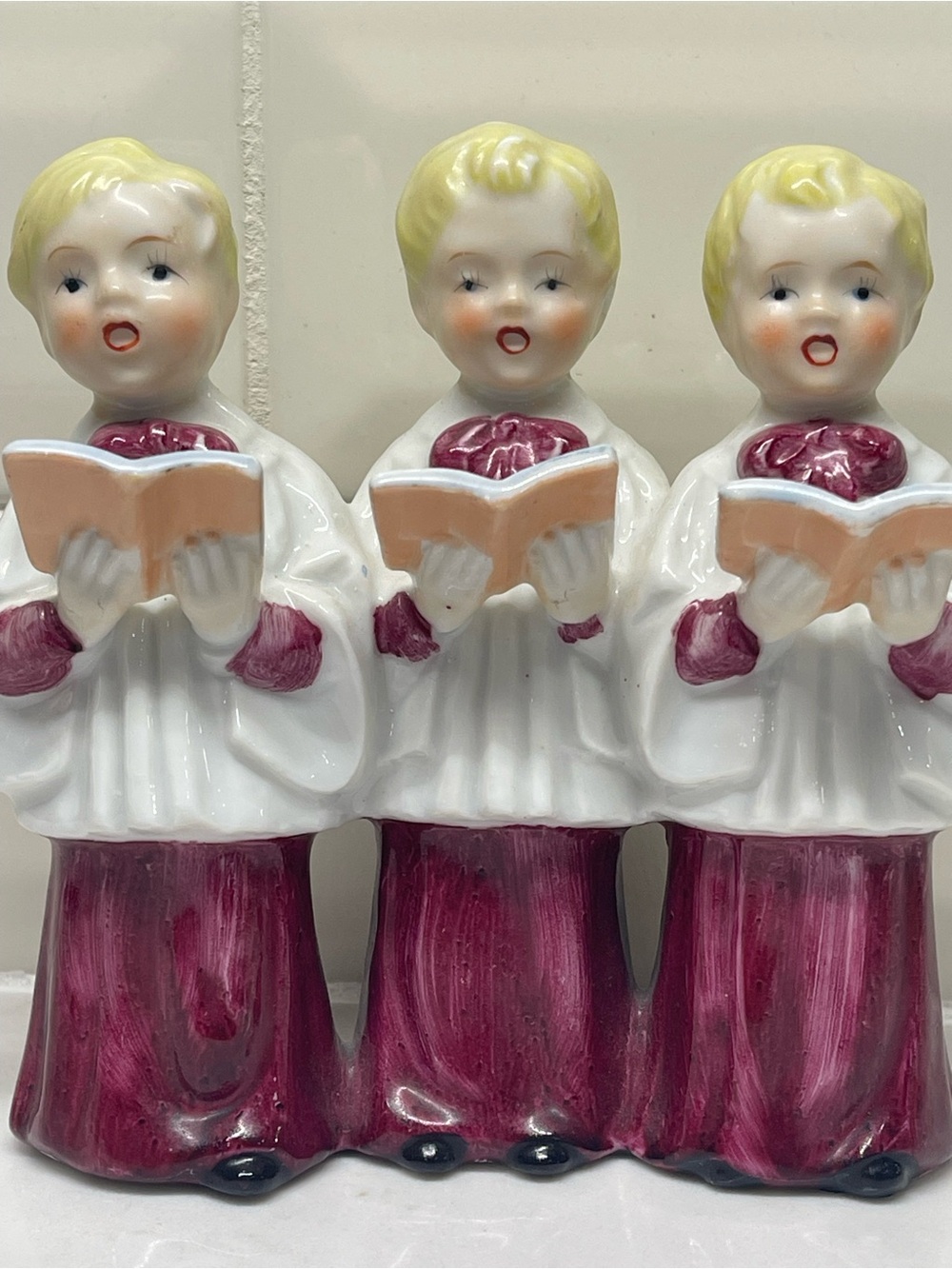 Vintage Christmas Choir Boys Trio Ceramic Figurine Japan 1950's  Decor w/Tags
